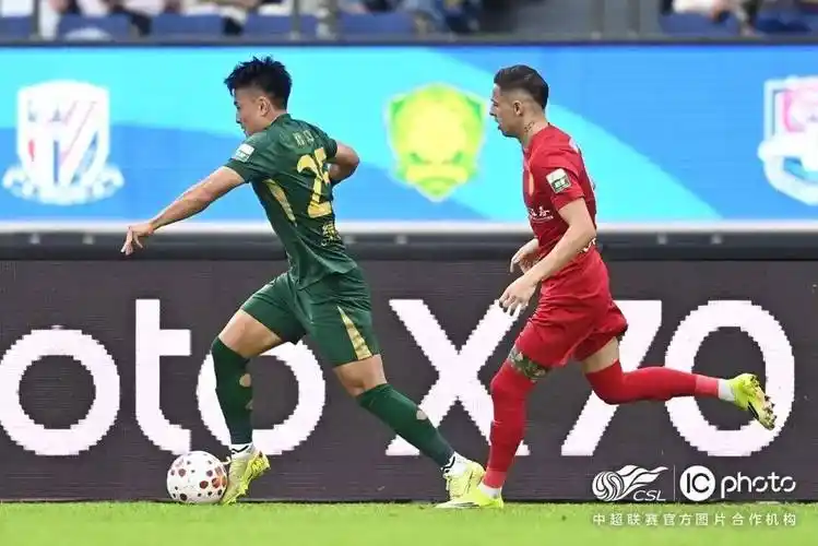CBA联赛：青岛国信海天 VS 山东高速